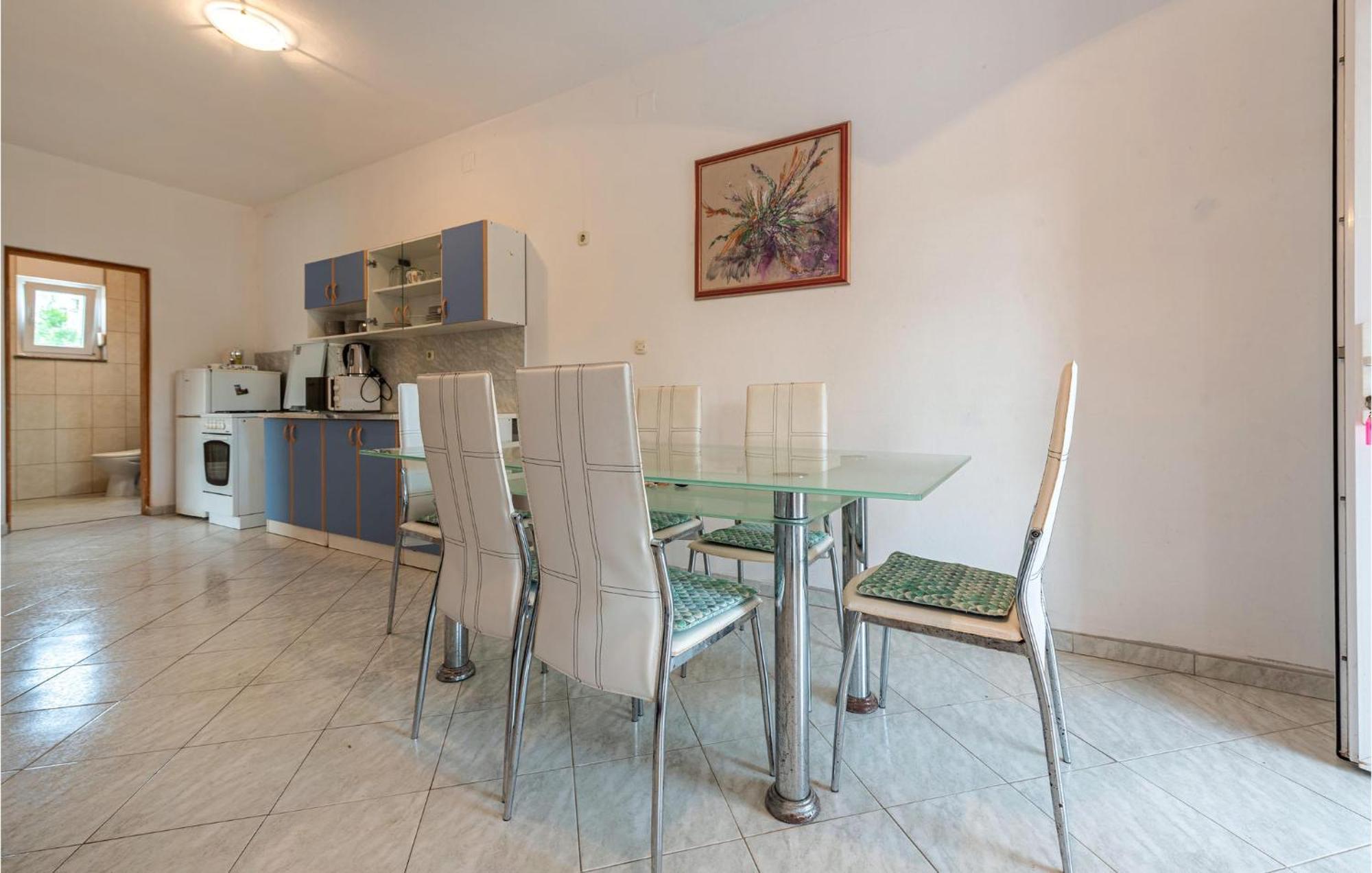 Lovely Apartment In Vir With Kitchen Экстерьер фото